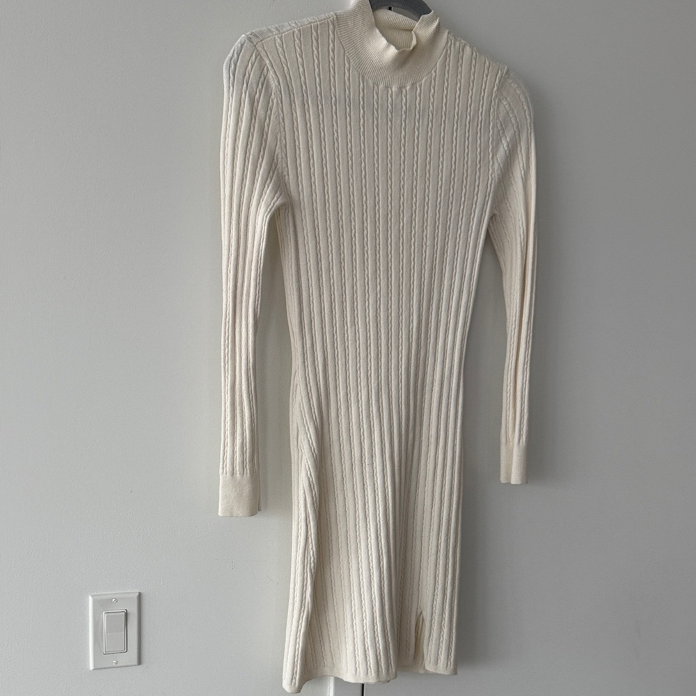 Abercrombie & Fitch Mid length fitted  Cream Ribbed Knit Dress
